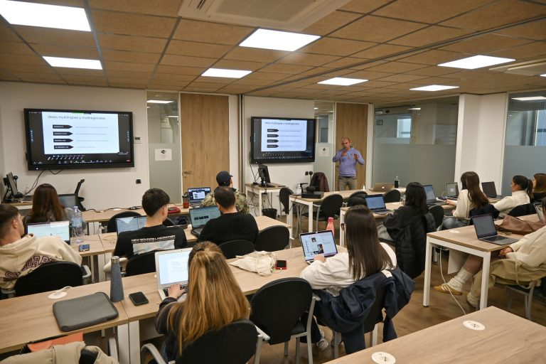 Docente Escuela SEO